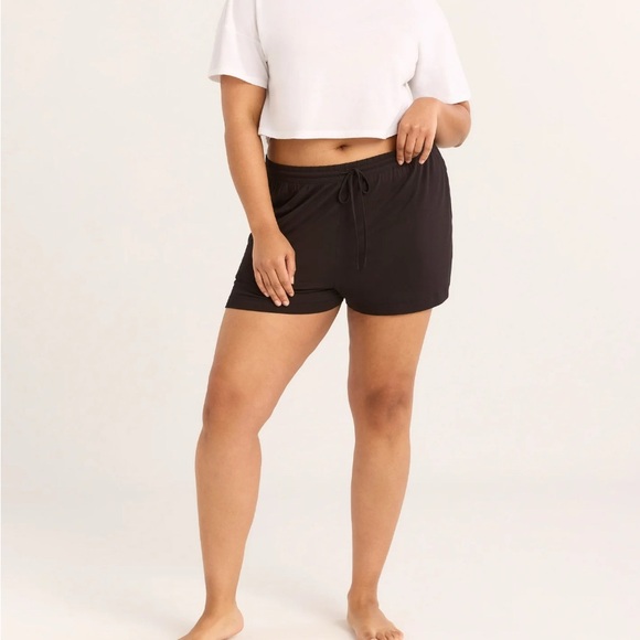 Joyspun Women’s Sleepwear Knit Pajama Shorty Shorts, 3.5'' Inseam, 3X 22W-24W) - Picture 2 of 9